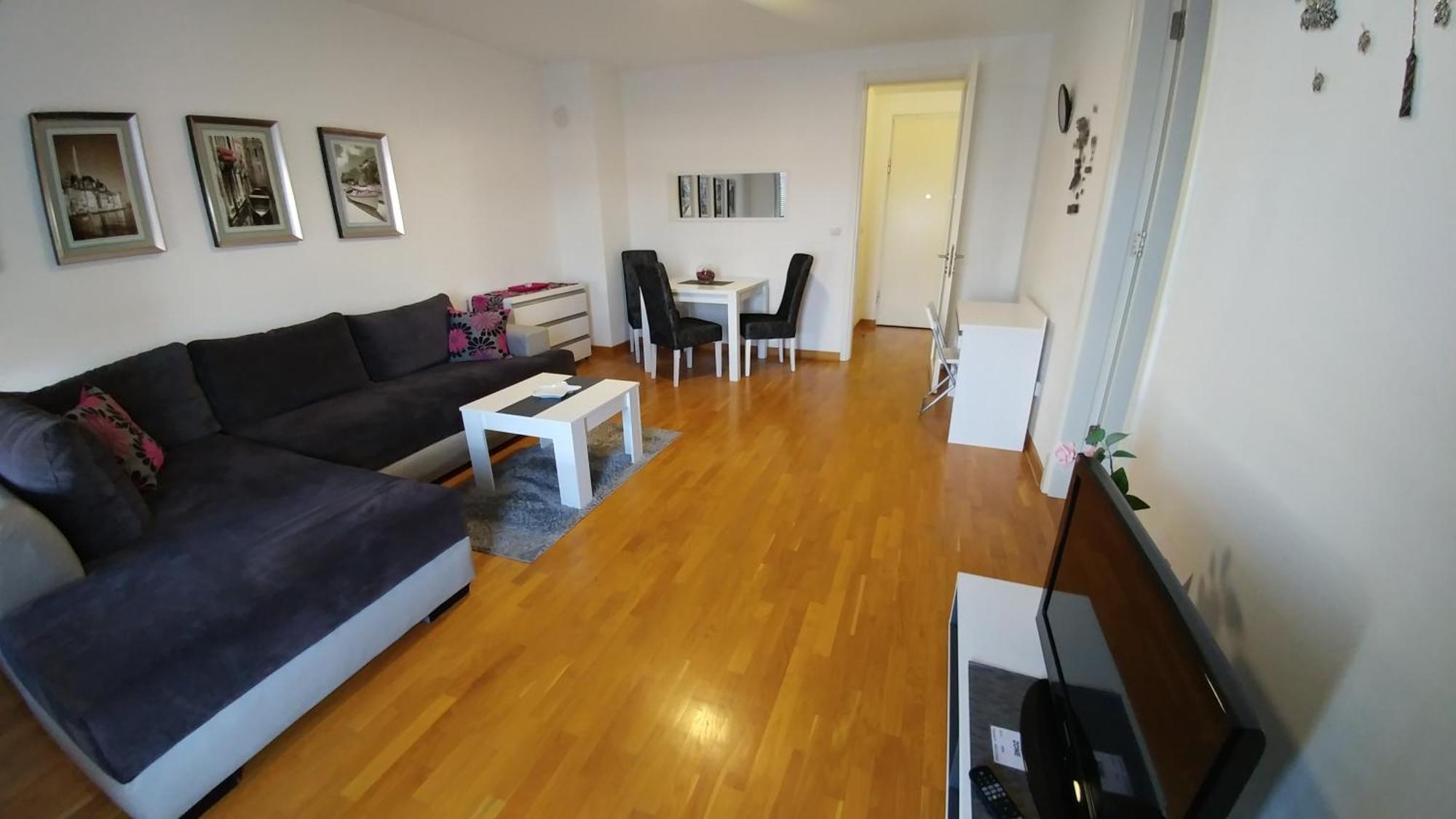 Delta Residence Belville Belgrade Room photo
